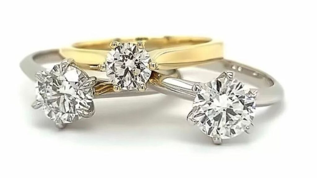 Lab diamonds versus natural diamonds