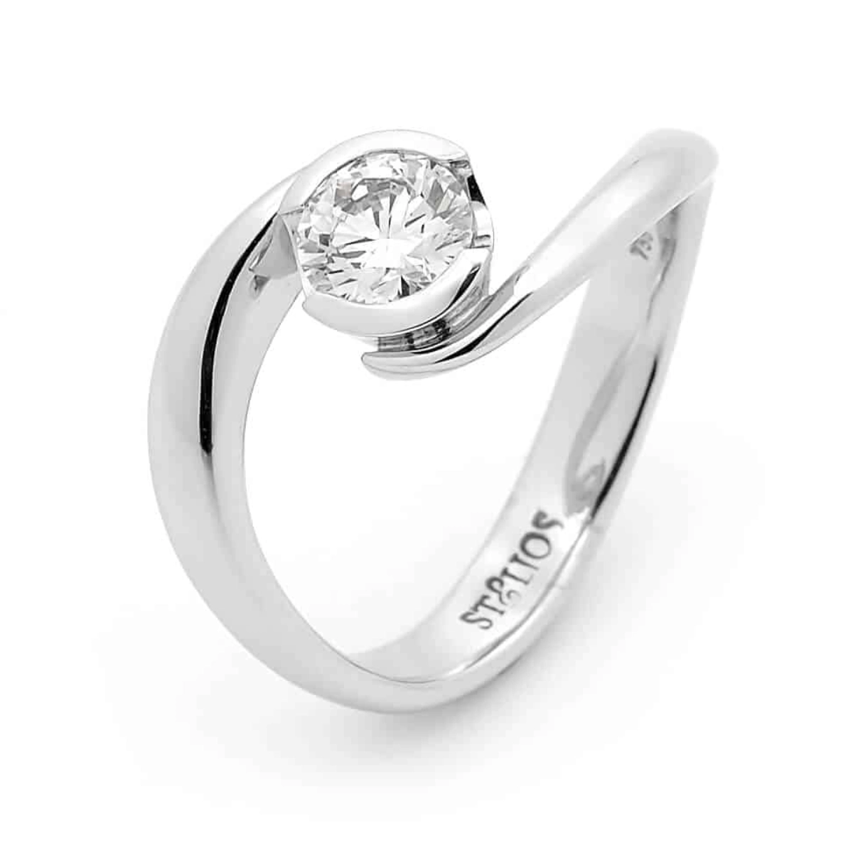 round-brilliant-diamond-cross-over-ring Round Brilliant Diamond Cross Over Ring