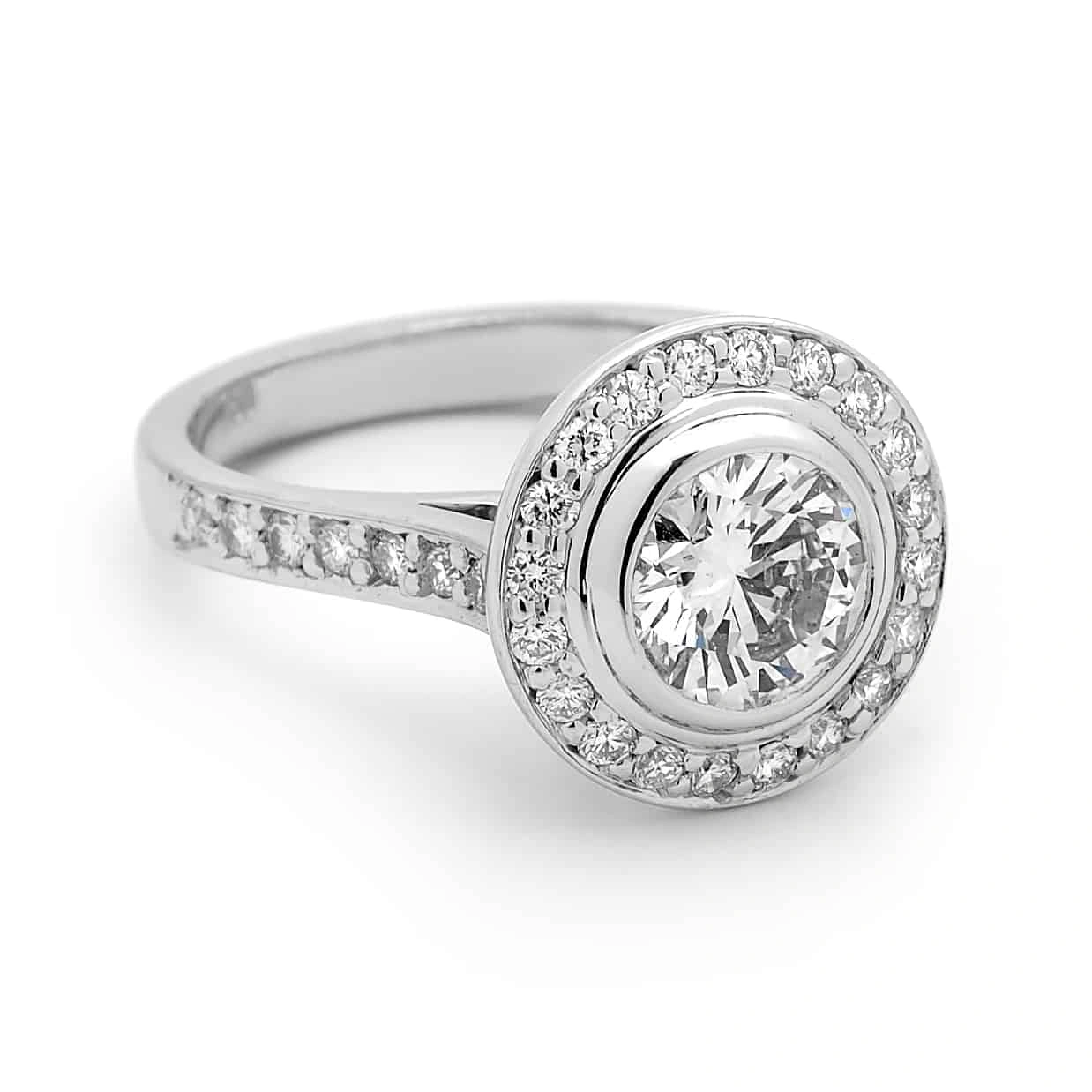 round-brilliant-diamond-pave-halo-ring Round Brilliant Diamond Pave Halo Ring
